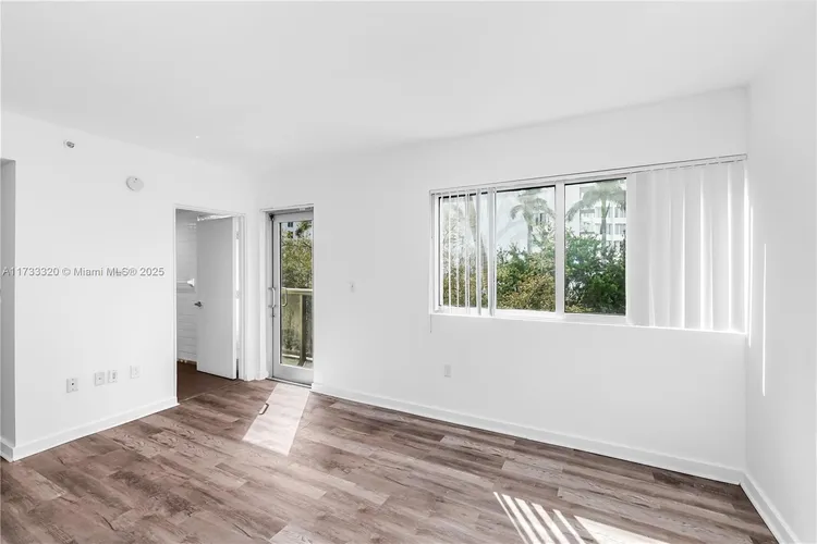 Mirador TH #2 image #20