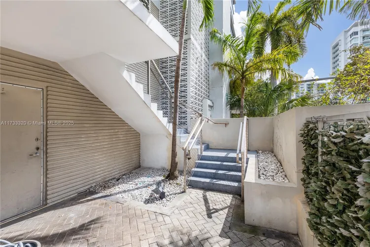 Mirador TH #2 image #28