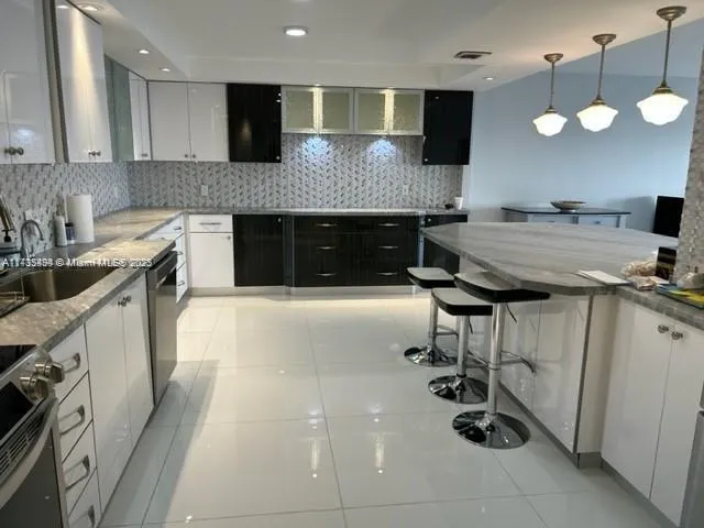 Cricket Club Miami #1602 image #10