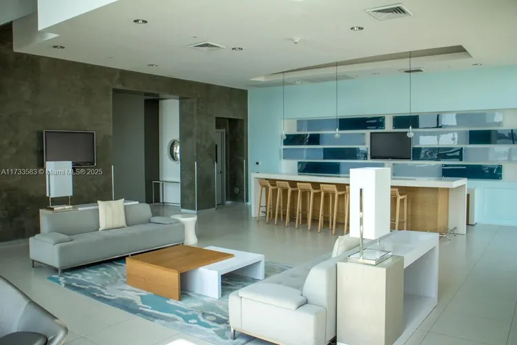 Quantum on the Bay #608 image #28