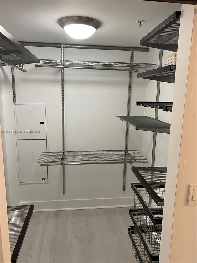 Latitude #1501 image #15