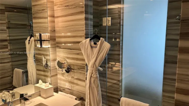 W South Beach #1102 image #11