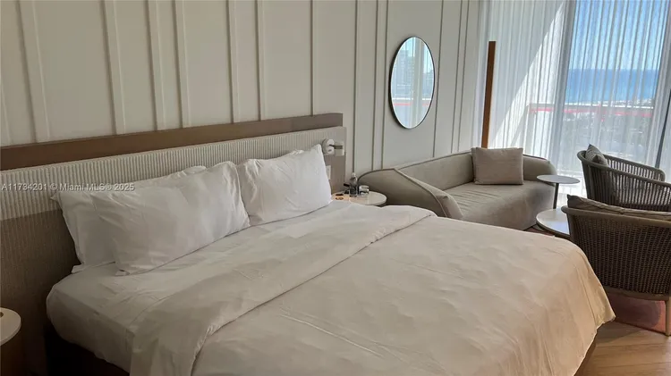 W South Beach #1102 image #6