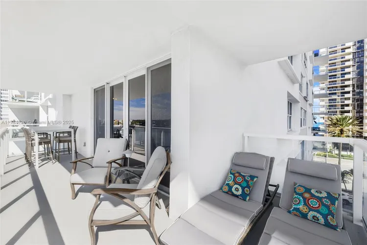 Royal Embassy #5B image #35