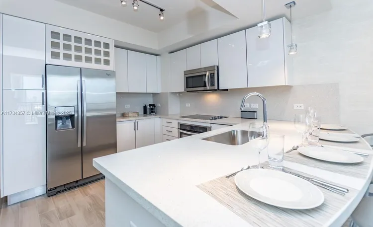 Nine at Mary Brickell Village #2308 image #6