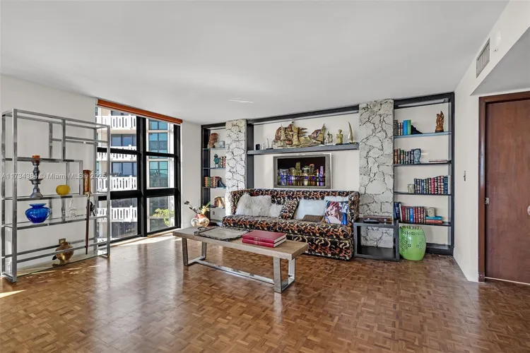 Towers of Key Biscayne #F602 image #10