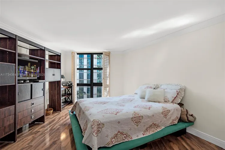 Towers of Key Biscayne #F602 image #19