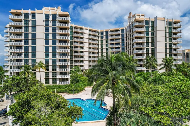 Towers of Key Biscayne #F602 image #37