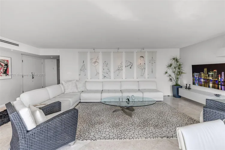 Sands of Key Biscayne #10J image #16