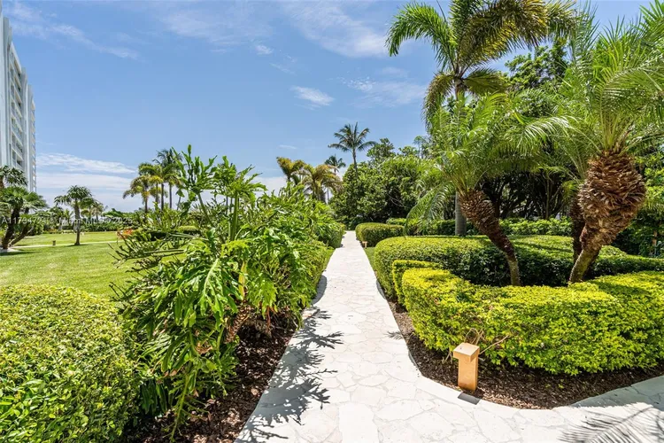 Sands of Key Biscayne #10J image #34