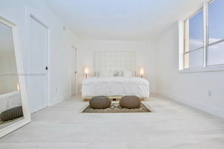 The Plaza of Bal Harbour #1221 image #9