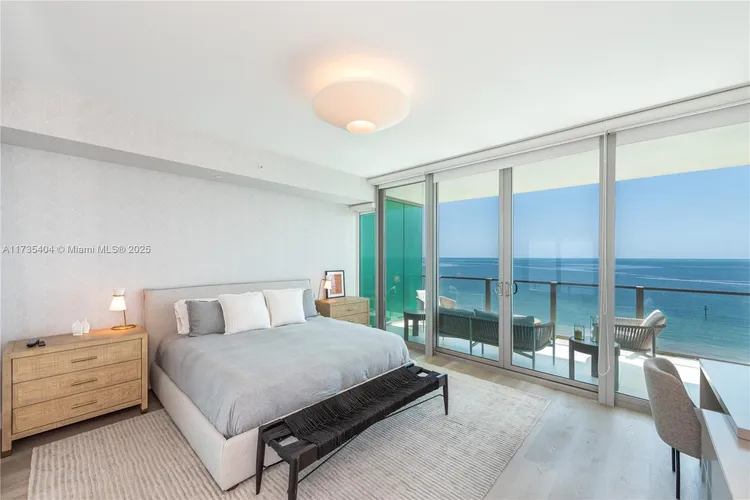 Oceana Key Biscayne #904S image #10
