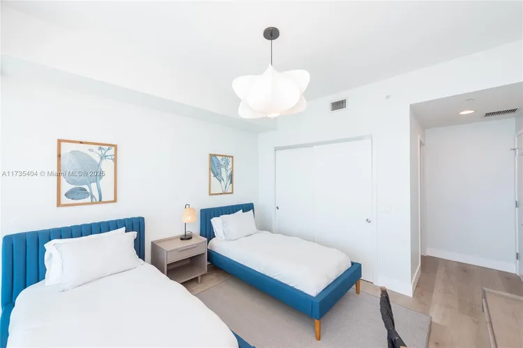 Oceana Key Biscayne #904S image #17