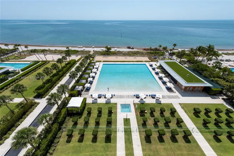 Oceana Key Biscayne #904S image #24