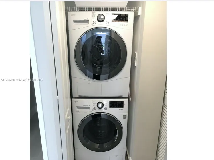 Brickell Shores #506 image #19