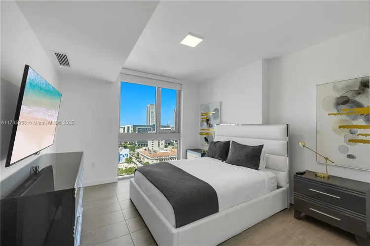 YotelPad #2305 image #7