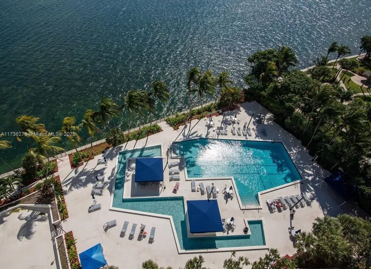 Brickell Bay Club #208 image #7