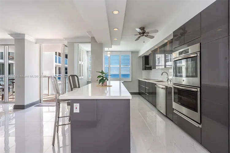 Plaza East #8F image #16