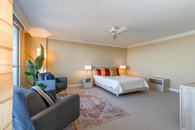 Plaza East #8F image #22