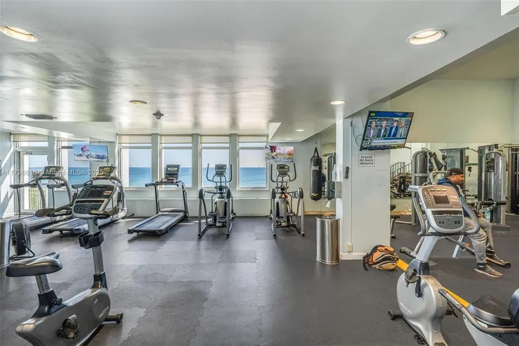 Plaza East #8F image #31