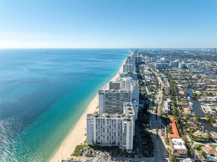 Plaza East #8F image #38