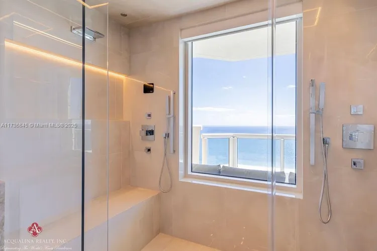 Acqualina #4101 image #17