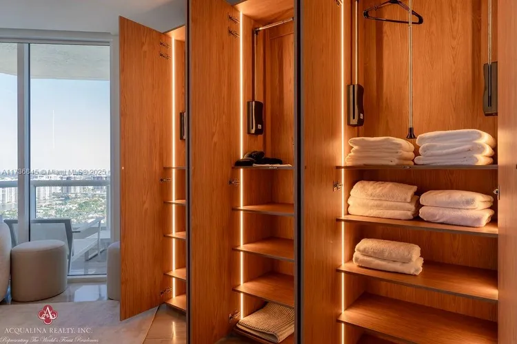 Acqualina #4101 image #19