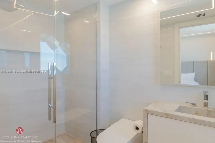 Acqualina #4101 image #37