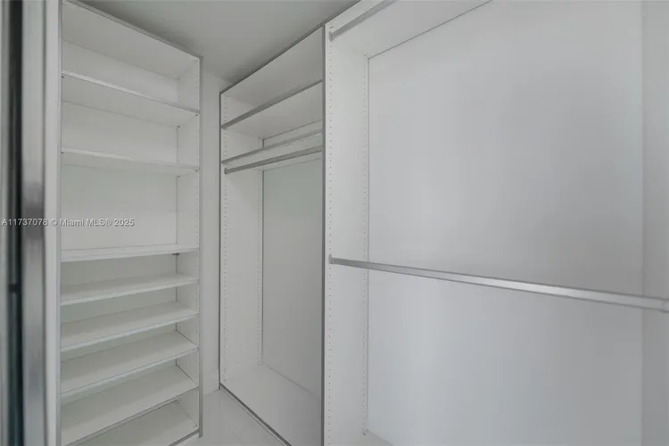 Mint #4511 image #23