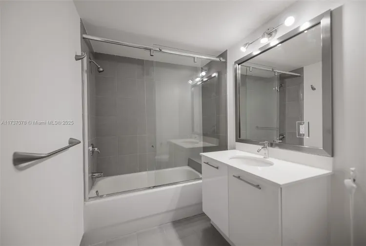 Mint #4511 image #25