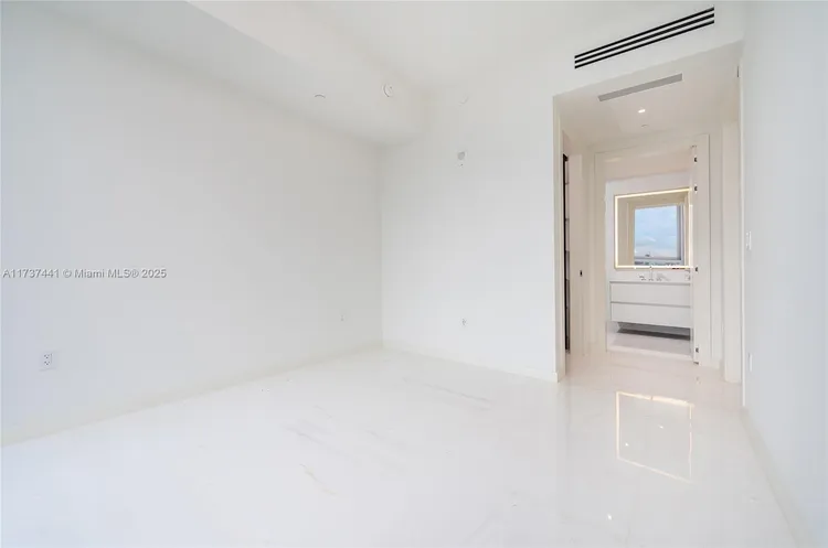 Aston Martin Residences #4908 image #29