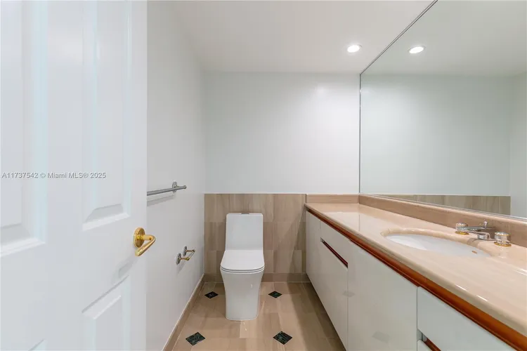 Santa Maria #1604 image #7