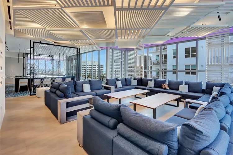 YotelPad #3002 image #15