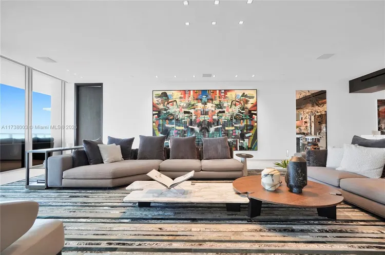 Ocean House #PENTHOUSE image #14