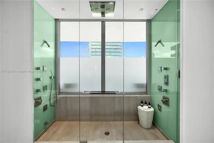 Ocean House #PENTHOUSE image #33