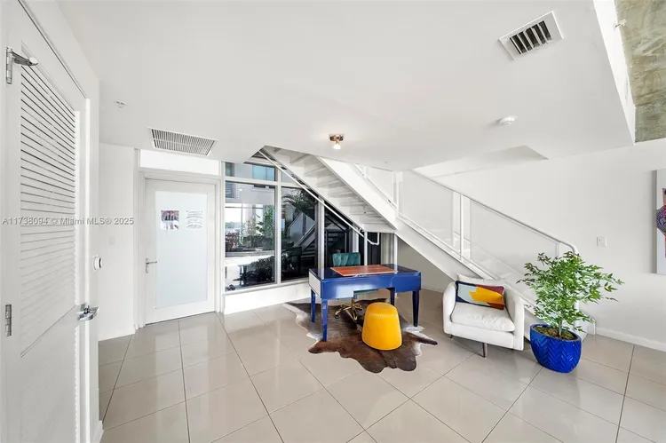 Midblock Condominium #551 image #7