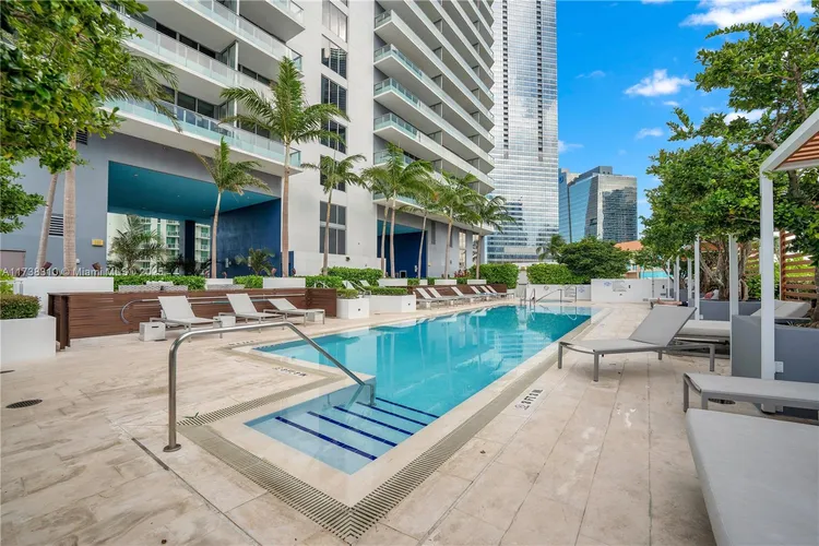 Brickell House #2512 image #10