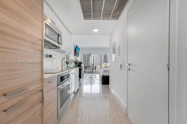 Brickell House #2512 image #39
