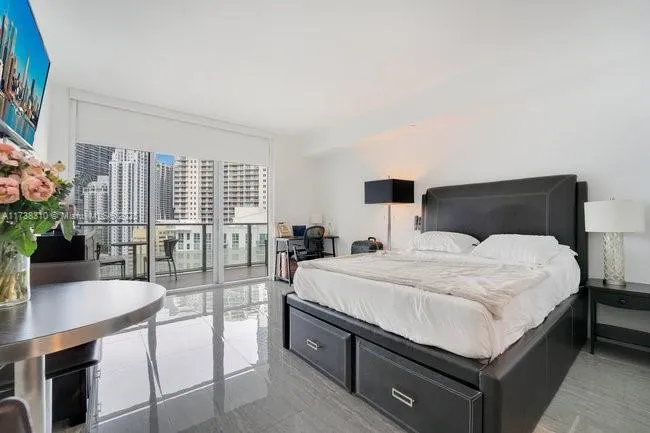 Brickell House #2512 image #43