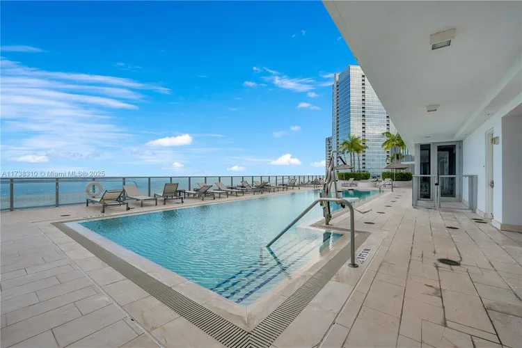 Brickell House #2512 image #9