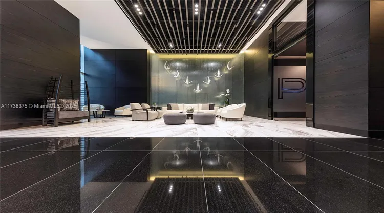 Paramount Miami Worldcenter #4901 image #35