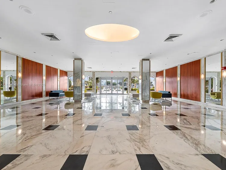 Belle Plaza #910 image #27