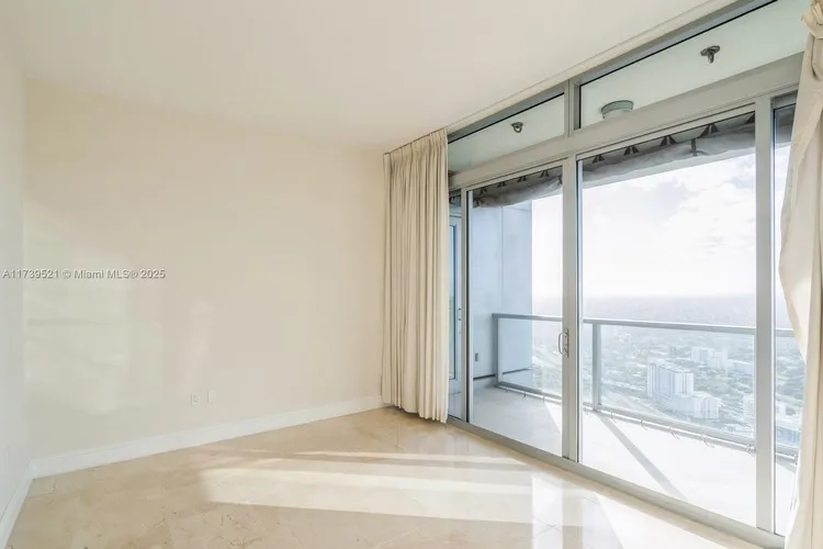 The Four Seasons Residences #57B image #6