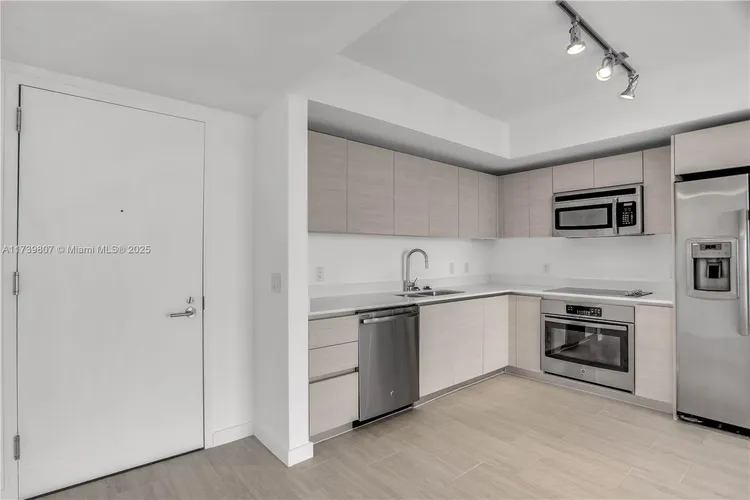 Baltus House #1511 image #7