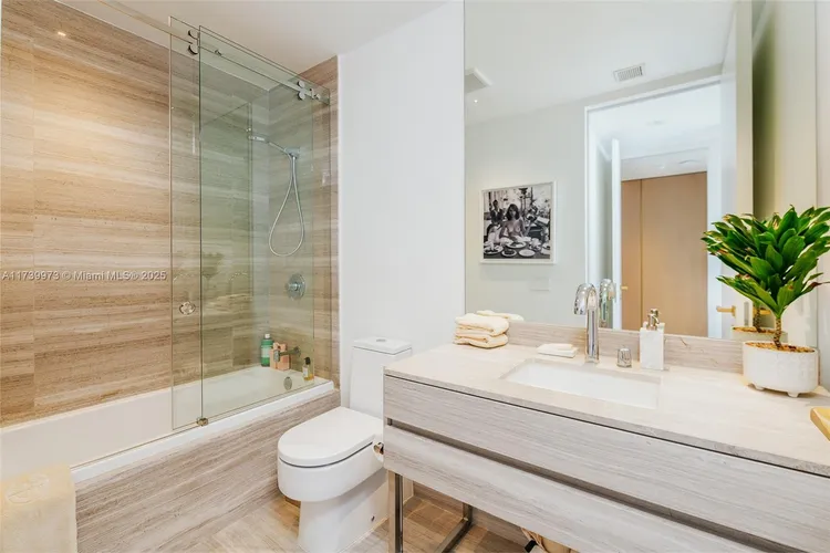 Residences by Armani Casa #5401 image #23