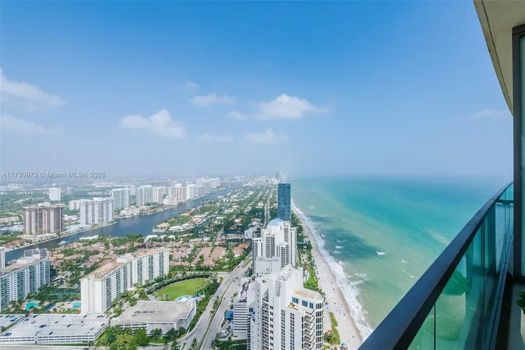 Residences by Armani Casa #5401 image #32