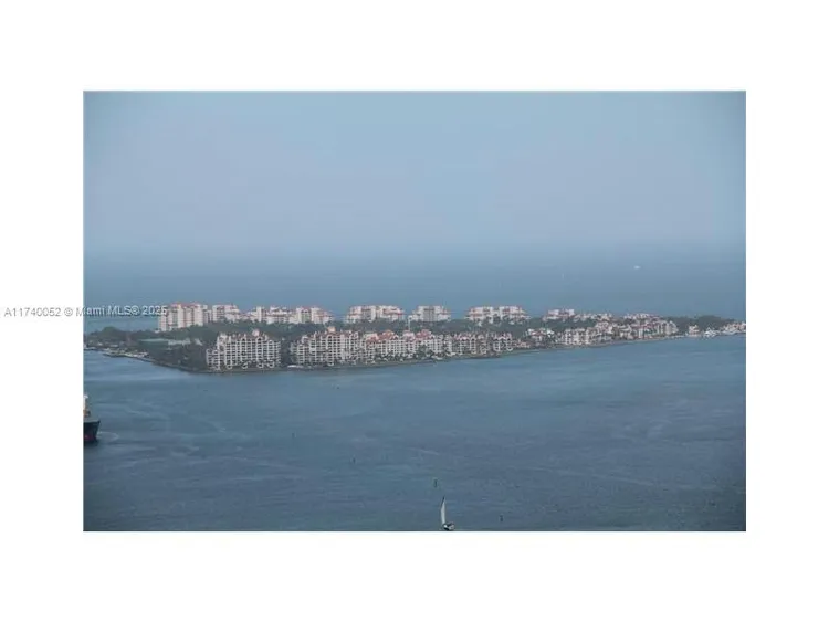 Icon Brickell I #5407 image #18