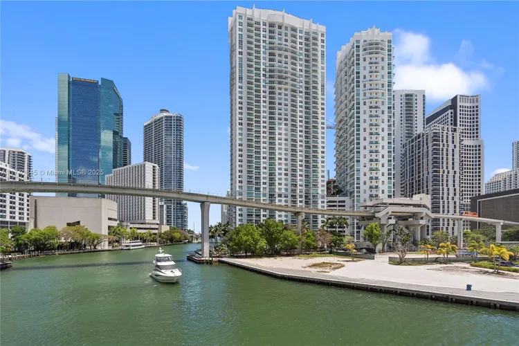 Brickell on the River South #802 image #20