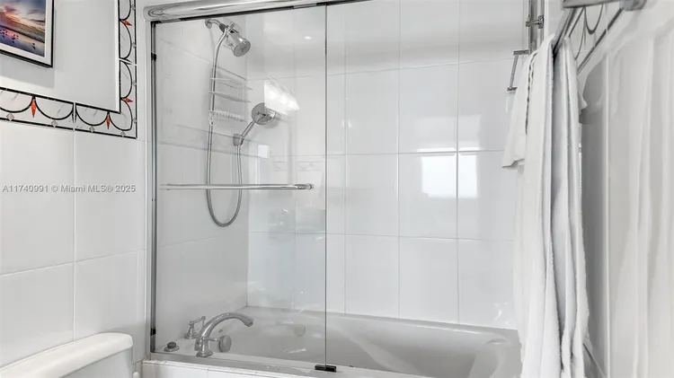 Burleigh House #1736 image #20