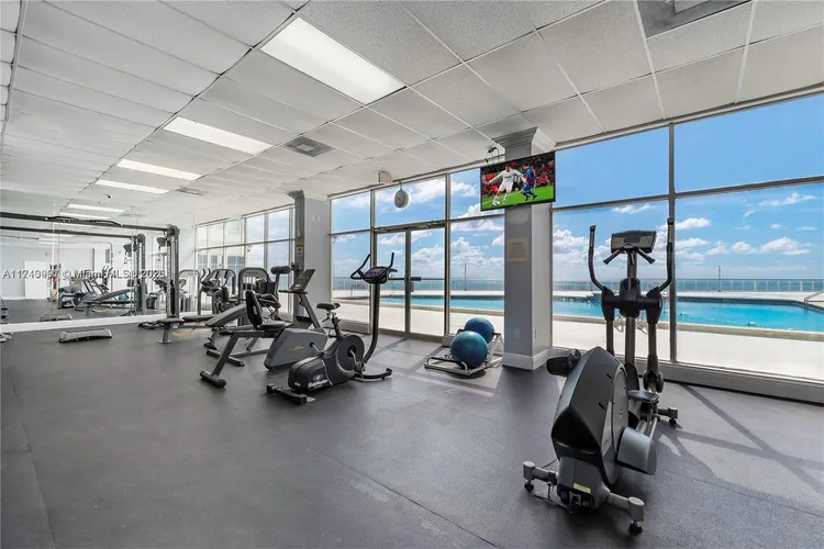 Burleigh House #1736 image #34